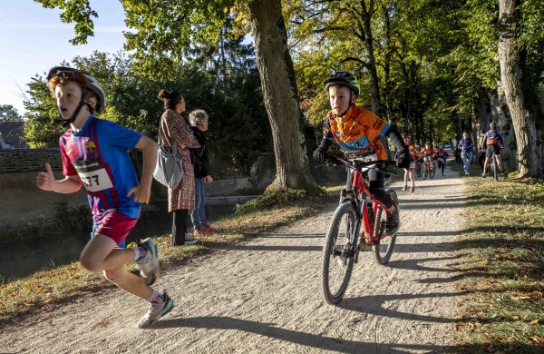 Cycling (& Run) : Hydratis pour rester parfaitement hydraté (test) – Run,  Fit & Fun